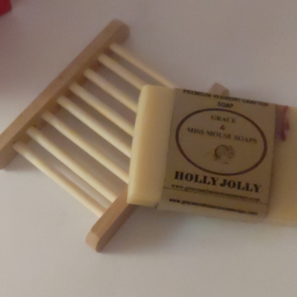 Handmade in Vermont Premium Bath Gift Box - Picture 4 of 5